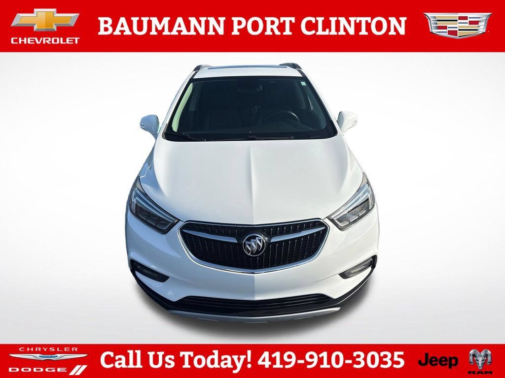 Used 2017 Buick Encore Essence w/ Experience Buick Package FWD image 9