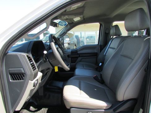 Used 2022 Ford F250 XL w/ Power Equipment Group RWD image 17