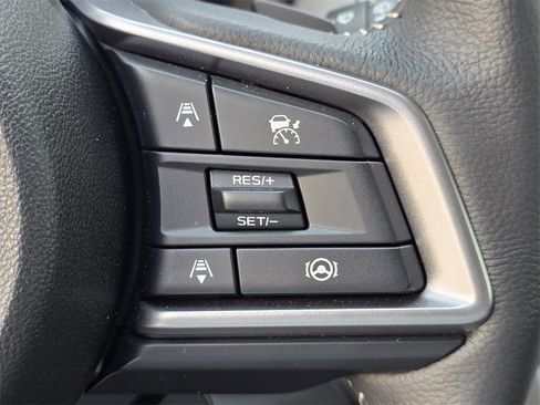 Certified 2025 Subaru Outback Limited image 30