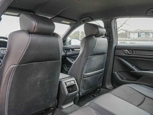 Used 2021 Honda Accord Sport image 29