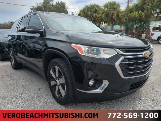 Used 2018 Chevrolet Traverse LT FWD image 1