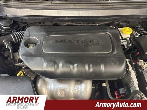 Used 2023 Jeep Cherokee Altitude Lux image 41