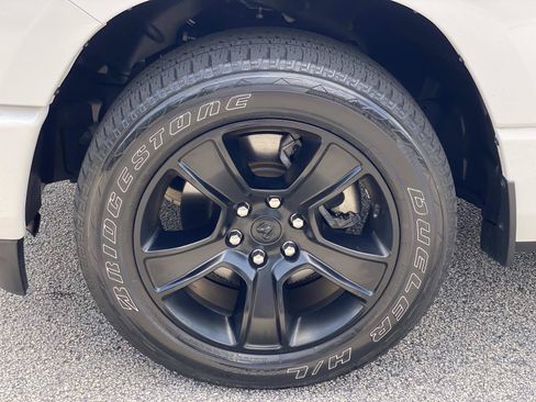 Used 2023 RAM 1500 Big Horn RWD image 11
