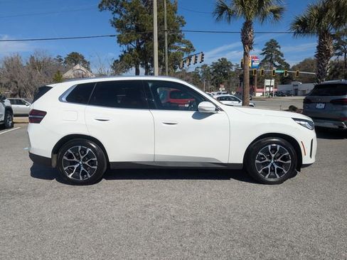 Used 2025 BMW X3 xDrive30i w/ Convenience Package AWD/4WD image 3