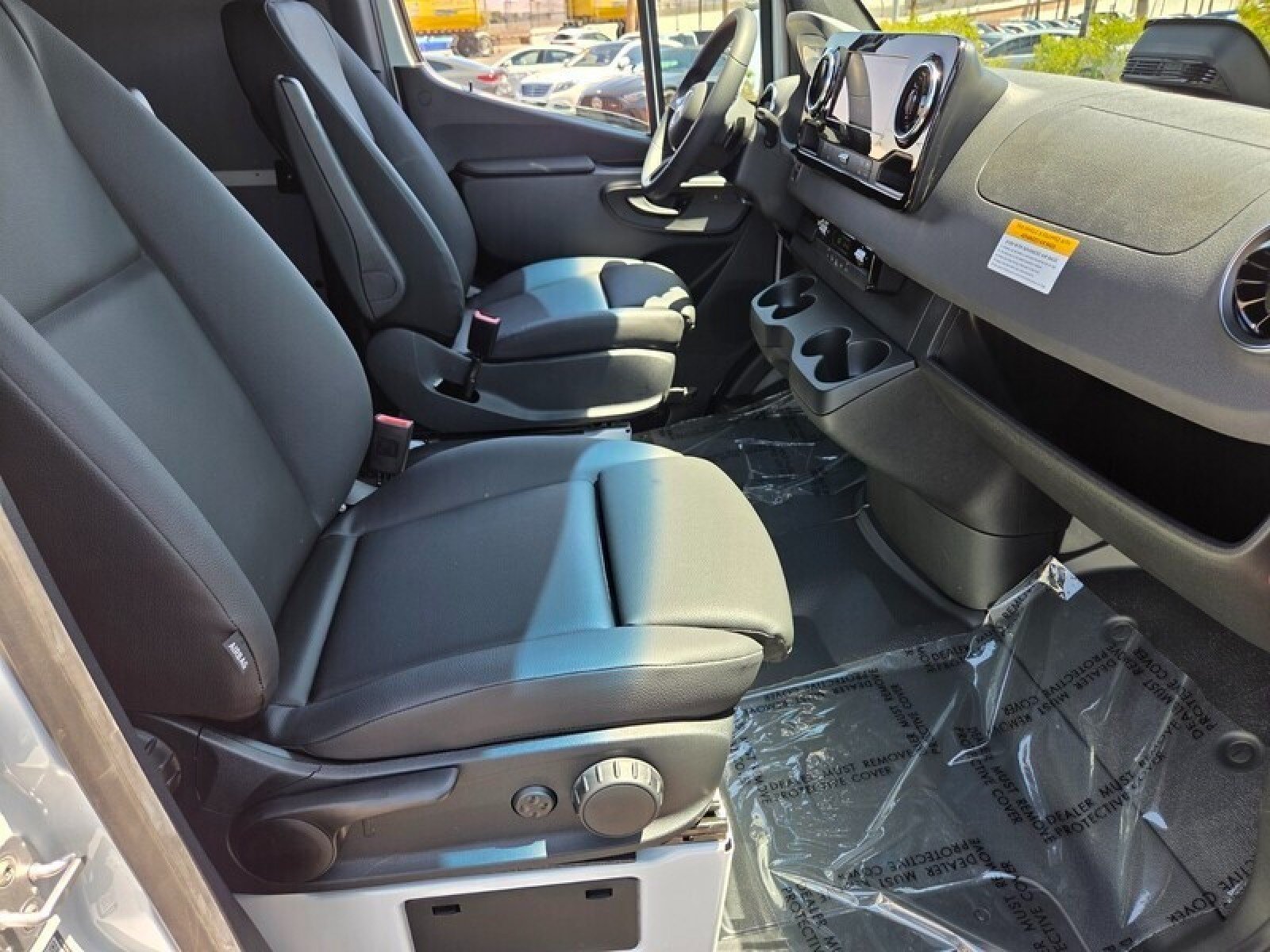 New 2026 Mercedes-Benz Sprinter 2500 image 11