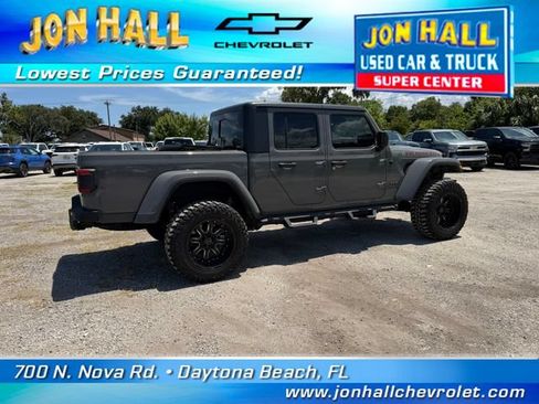 Used 2021 Jeep Gladiator Rubicon AWD/4WD image 11