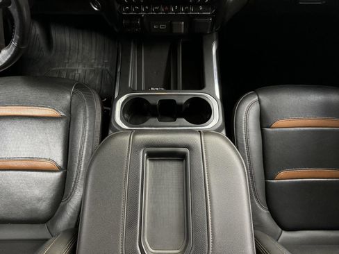 Used 2019 GMC Sierra 1500 AT4 w/ AT4 Premium Package AWD/4WD image 25