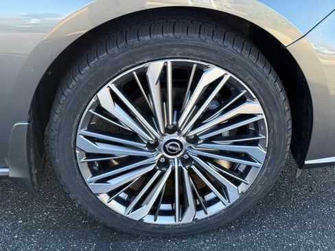 Used 2023 Nissan Altima 2.5 SL image 8