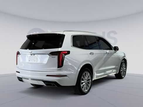 Used 2024 Cadillac XT6 Premium Luxury w/ Technology Package image 16