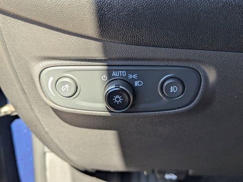 Used 2021 Chevrolet Equinox LT image 31