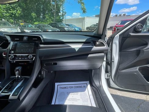 Used 2019 Honda Civic EX image 29