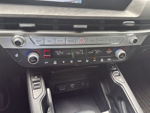Used 2023 Kia Telluride EX X-Line AWD/4WD image 7
