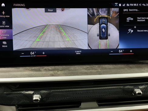 Used 2023 BMW X7 xDrive40i w/ Executive Package image 7