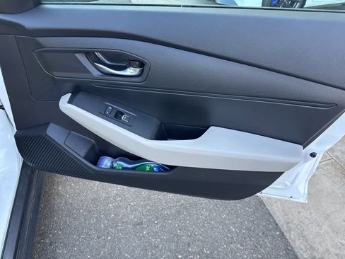 Used 2025 Honda Accord LX image 15