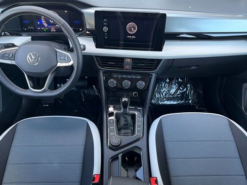 New 2026 Volkswagen Taos S AWD/4WD image 12