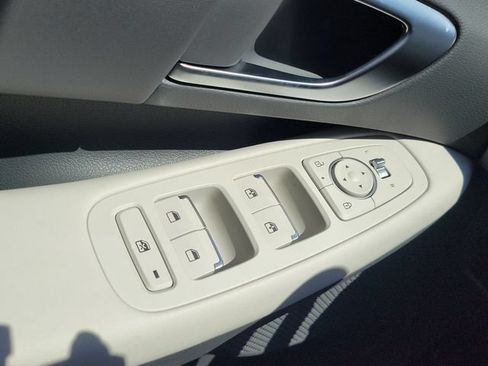 New 2026 Hyundai Sonata SEL FWD image 17