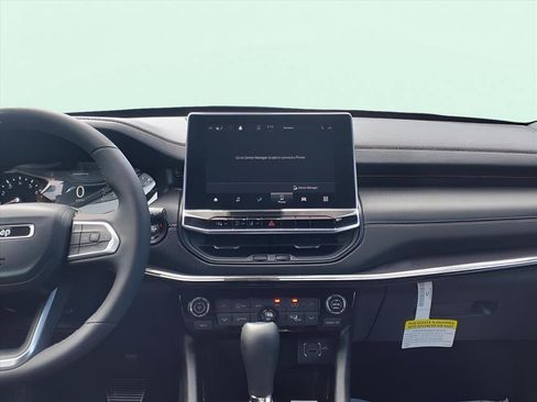 New 2023 Jeep Compass Altitude w/ Sun and Sound Group image 4