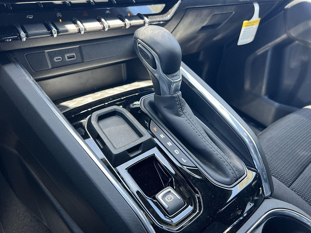 New 2026 GMC Canyon Elevation RWD image 20