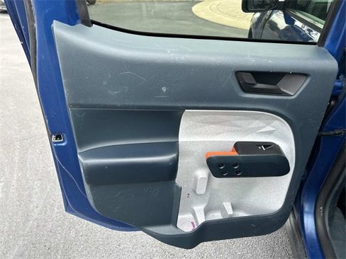 Used 2023 Ford Maverick XLT image 18