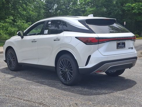New 2026 Lexus RX 450h AWD image 3
