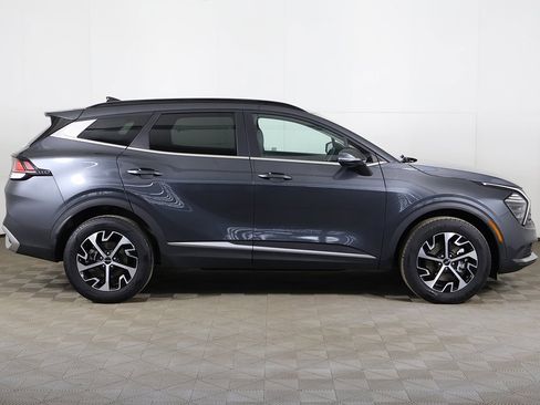 Used 2024 Kia Sportage EX w/ EX Premium Package image 19