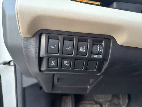 Used 2020 Subaru Ascent Touring w/ Popular Package #3 image 13