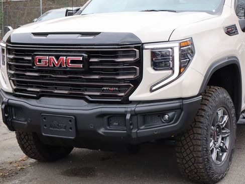New 2026 GMC Sierra 1500 AT4X image 4