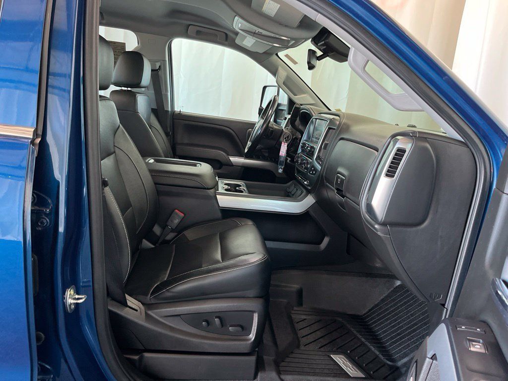 Used 2019 Chevrolet Silverado 3500 LTZ w/ Duramax Plus Package AWD/4WD image 18