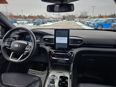 Used 2023 Ford Explorer ST w/ Equipment Group 401A image 40