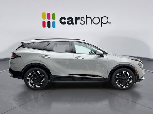 Used 2025 Kia Sportage SX AWD/4WD image 6