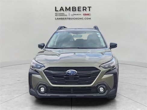 Used 2025 Subaru Outback Onyx Edition AWD/4WD image 8