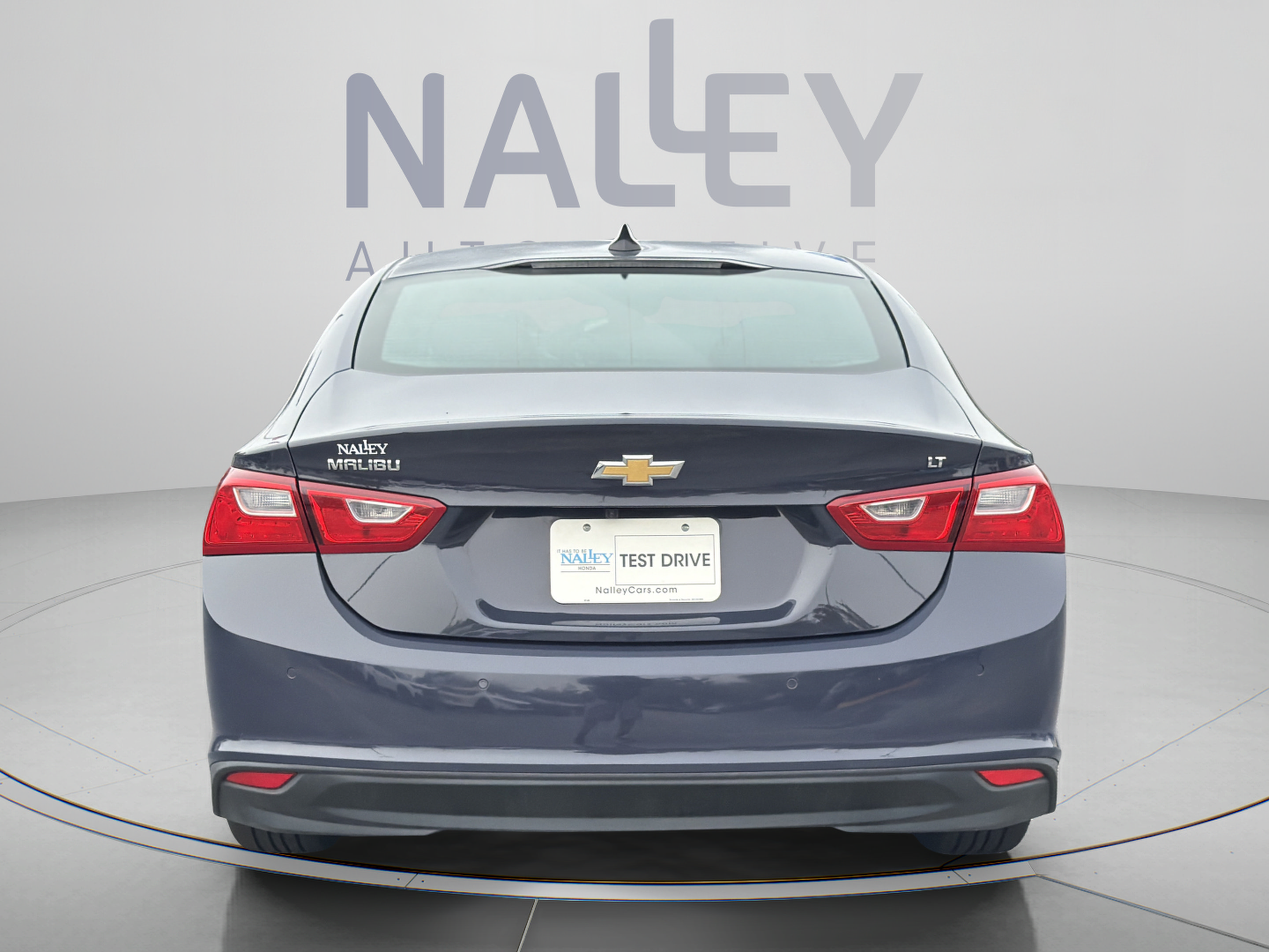 Used 2025 Chevrolet Malibu LT FWD image 4