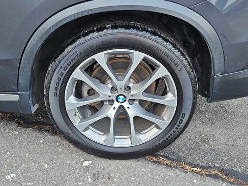 Used 2019 BMW X5 xDrive40i w/ Premium Package 2 image 9