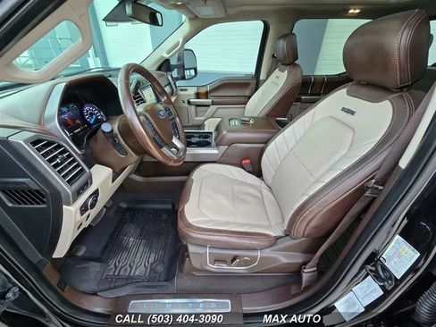 Used 2019 Ford F350 Limited image 12