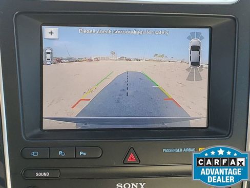 Used 2019 Ford Explorer Platinum image 32