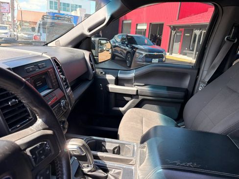 Used 2016 Ford F150 XLT w/ Equipment Group 301A Mid RWD image 30