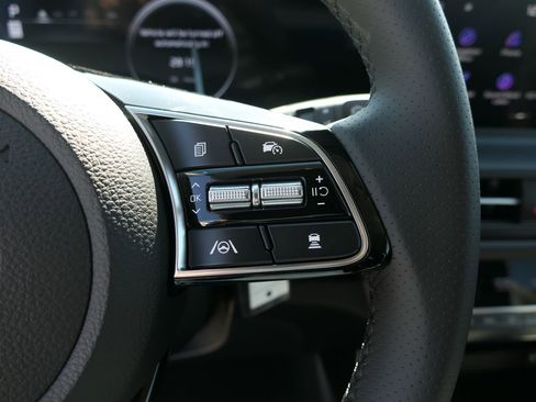 New 2026 Kia Seltos SX image 15