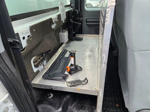 Used 2016 Ford F250 XL w/ Power Equipment Group image 62