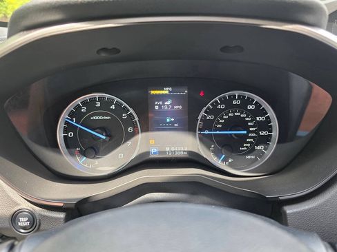 Used 2019 Subaru Ascent Limited AWD/4WD image 18