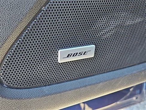 Used 2022 Chevrolet Equinox RS w/ RS Leather Package image 30