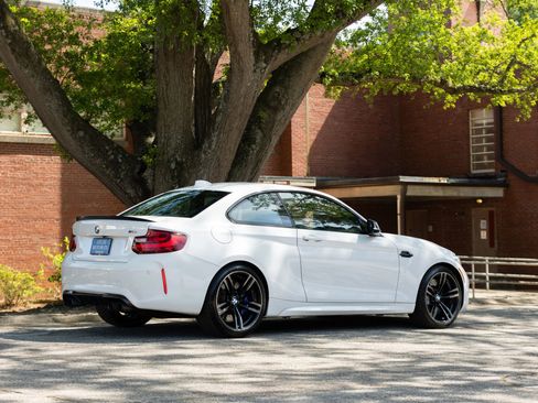 Used 2017 BMW M2 RWD image 7