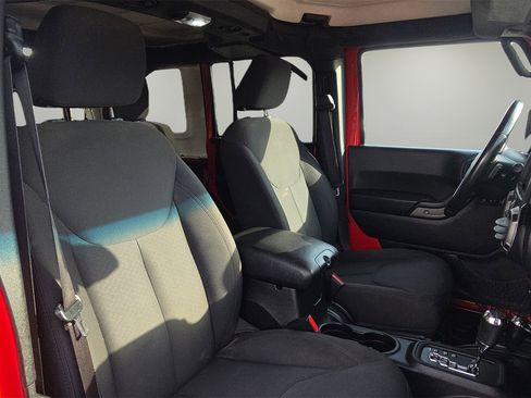 Used 2015 Jeep Wrangler Unlimited Sport w/ Quick Order Package 24S image 16