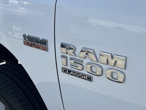 Used 2021 RAM 1500 Classic SLT AWD/4WD image 19