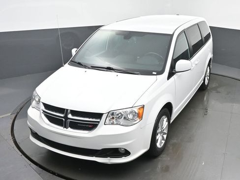 Used 2020 Dodge Grand Caravan SE image 38