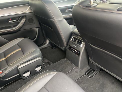 Used 2024 MAZDA CX-90 Plug-In Hybrid w/ Premium Plus image 14