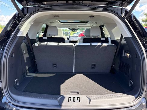 New 2026 Ford Explorer Platinum w/ LUX Leather Package AWD/4WD image 45
