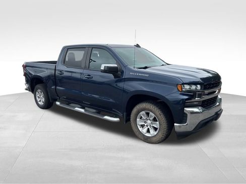 Used 2020 Chevrolet Silverado 1500 LT w/ All-Star Edition image 8