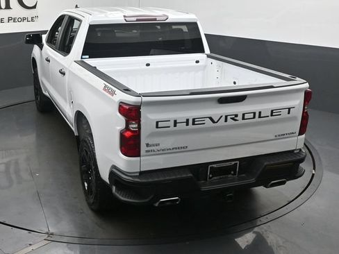 Used 2023 Chevrolet Silverado 1500 Custom Trail Boss AWD/4WD image 73