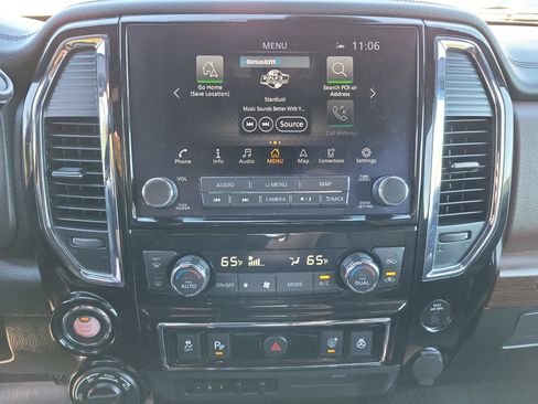 Used 2023 Nissan Titan Platinum Reserve w/ Moonroof Package image 9