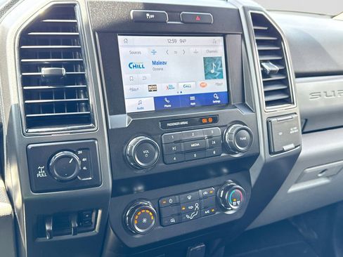 Used 2021 Ford F250 XLT AWD/4WD image 30